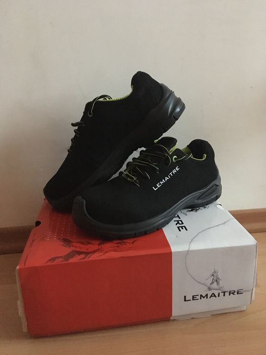 Работни обувки 38 номер с мека подметка