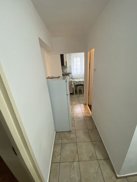 Inghiriez garsoniera disponibila din 1 aprilie