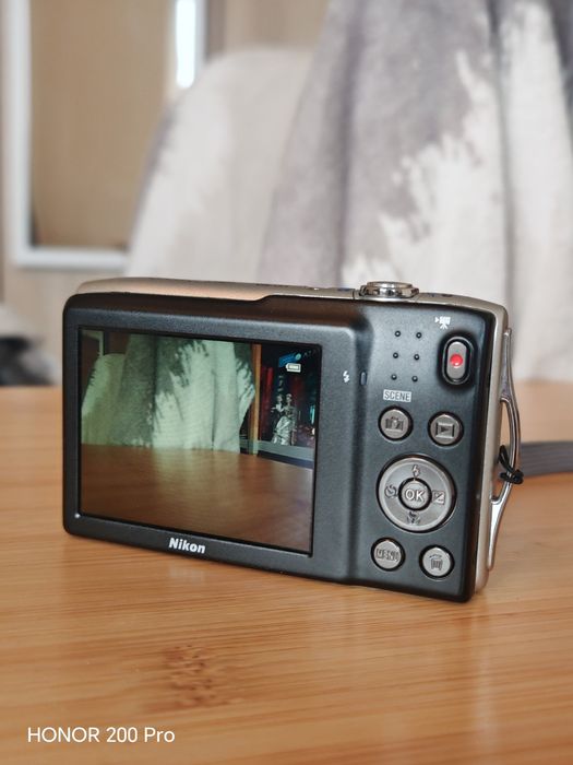 Nikon Coolpix s3300