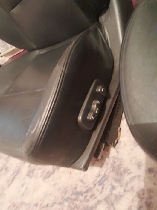 Продам электро сидения