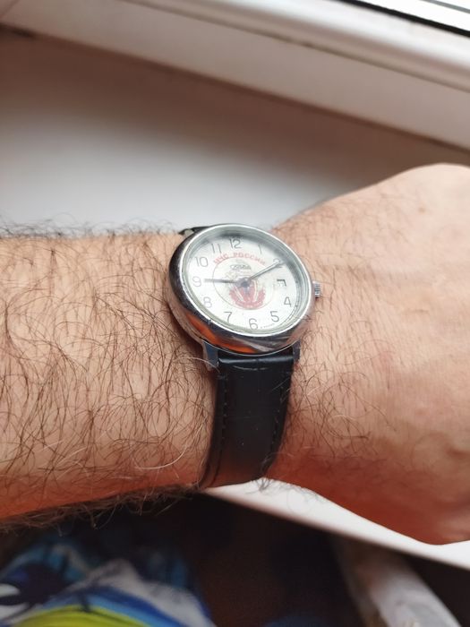 Продам часы механические.