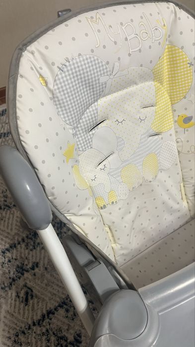 Стол для кормления.