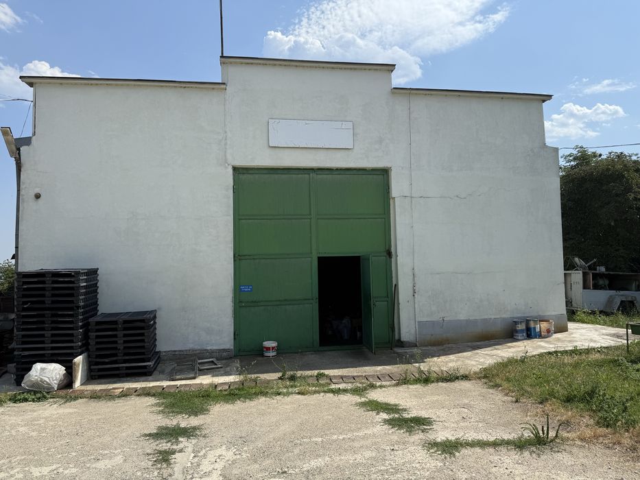 Фабрика/склад/цех за продажба - Готов за работа