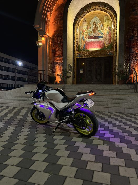 Yamaha Yzf R125 2016