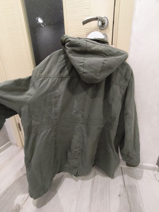 Дамско зимно яке.