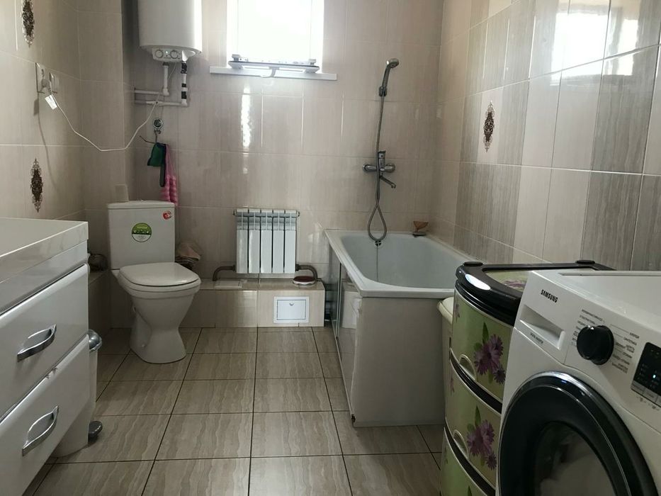 Продам 2   дома  за 30млн