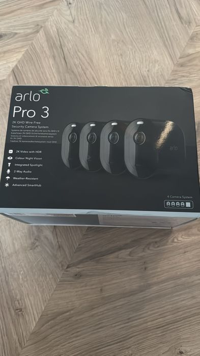 Arlo pro 3 - Set 4 camere de supraveghere - nou