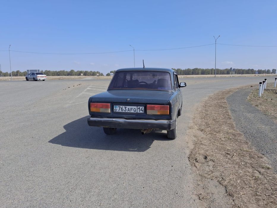 Продам машину ваз 2107