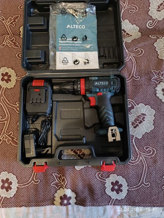 Продам шуруповёрт новый.