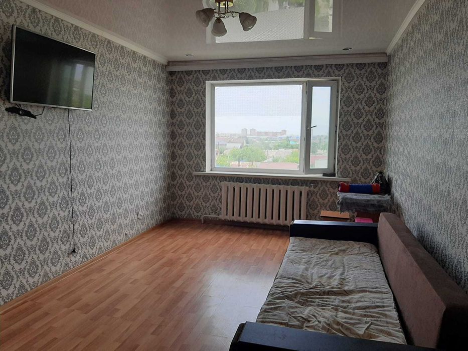 Продается 2х комнатная квартира, в центре на правом берегу