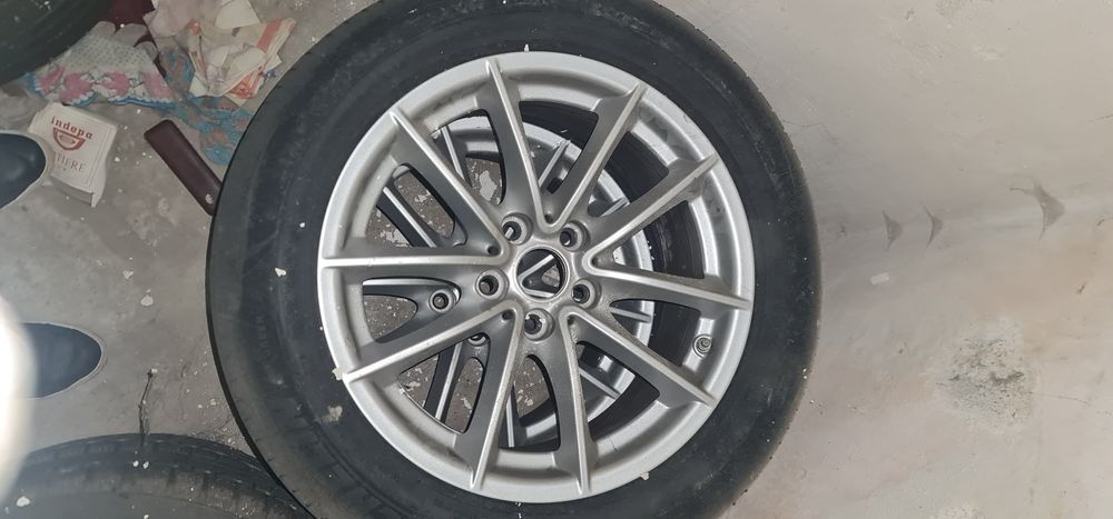 Roti pe 17" BMW originale, seria 5 G30
