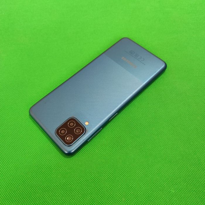 Samsung A12 sotilafi dadtavka bor