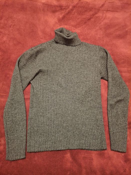 Bluza/Maleta pe gat