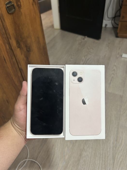 iPhone 13 128gb.