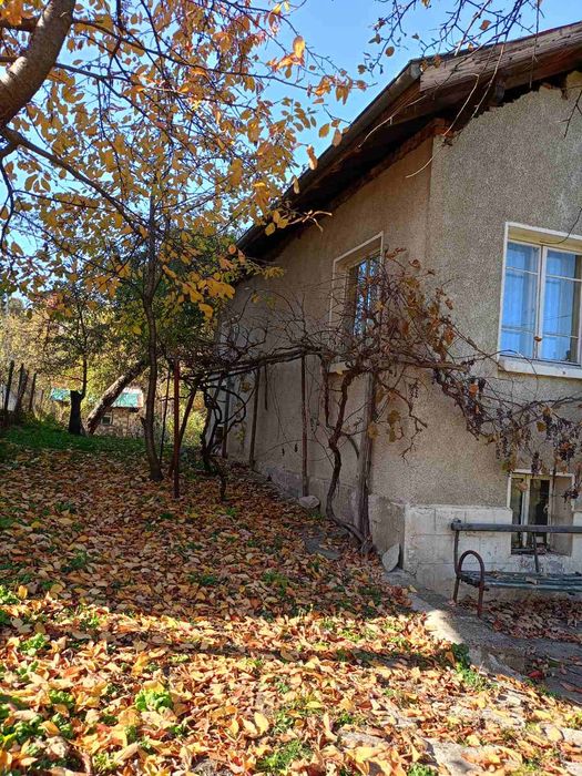 Продава се Къща в София, Младост 3 - 75 кв.м за 2520 €/кв.м - Снимка #1