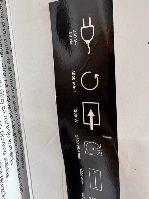 Masina de taiat marmura piatra tarvertin cu sistem de racire pe apa