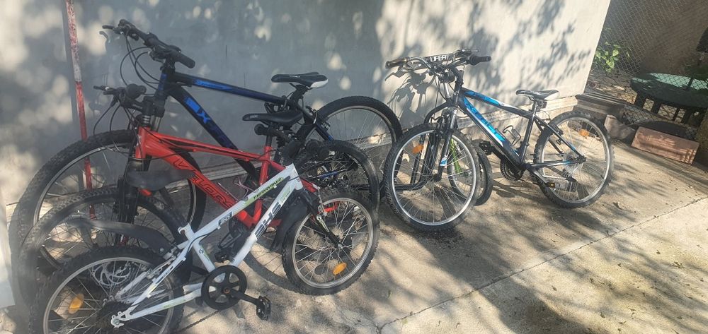 Vând 2 biciclete copii