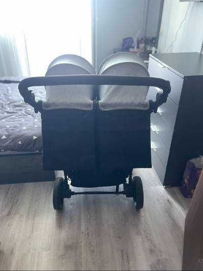 Количка за близнаци Baby monsters easy twen!