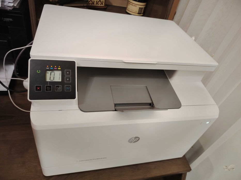 Printer 3/1 Color Laser Jet Pro MFP M182n