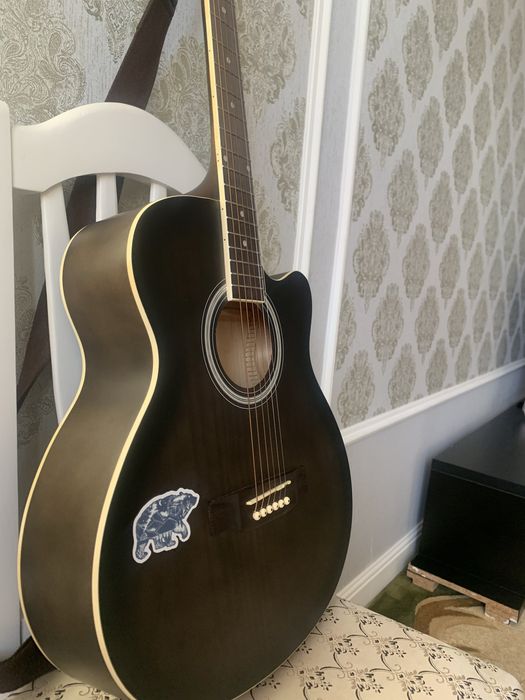 Гитара аккустическая Caravan Muzic HS 4040TBS