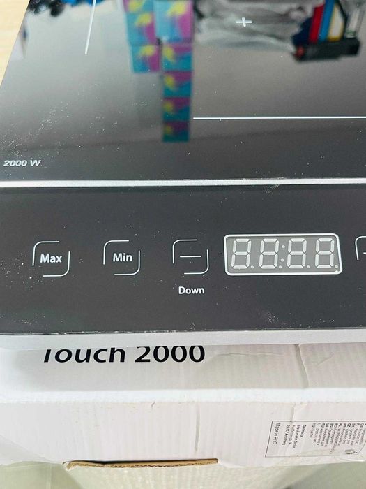 Plită cu inducție CASO Touch 2000 cu o singură zonă de gătit, 2000 W