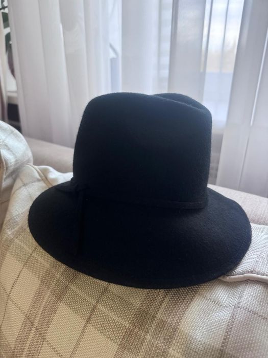 Продам шляпу женскую