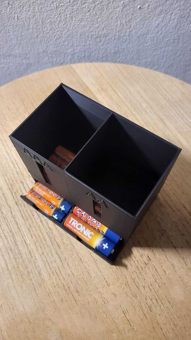 Suport baterii AA și AAA – organizator