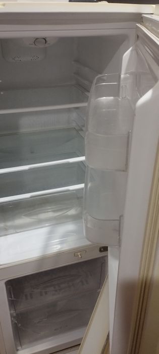 Продам холодильники