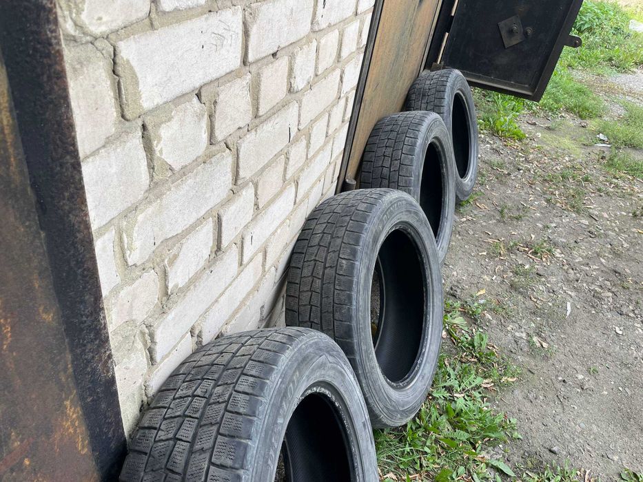 Резина Dunlop 215/60/17