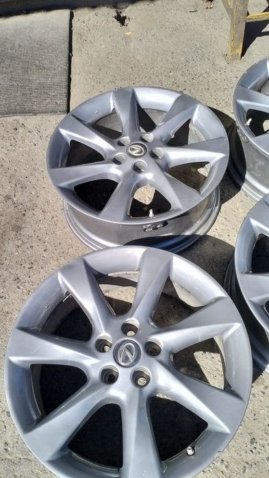 Продам диски Лексус RX 350