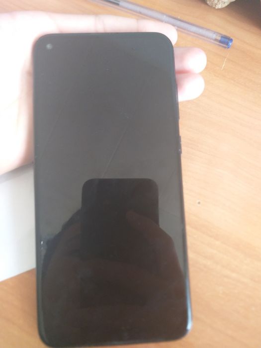 сломанный телефон samsung А11