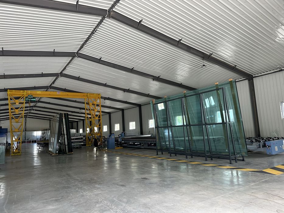 Fabrica de prelucrare sticla securizata si laminata- producator