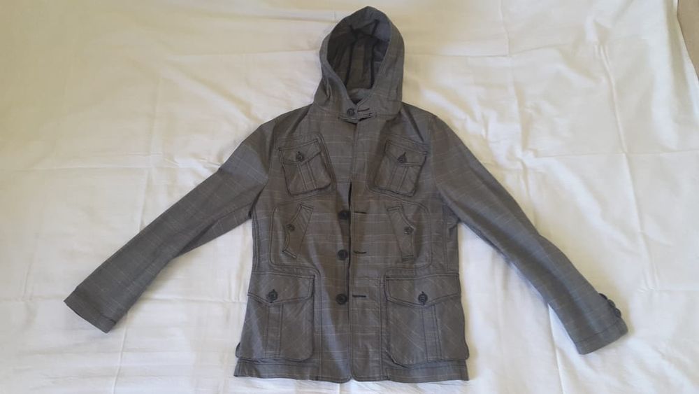 Весенняя легкая куртка