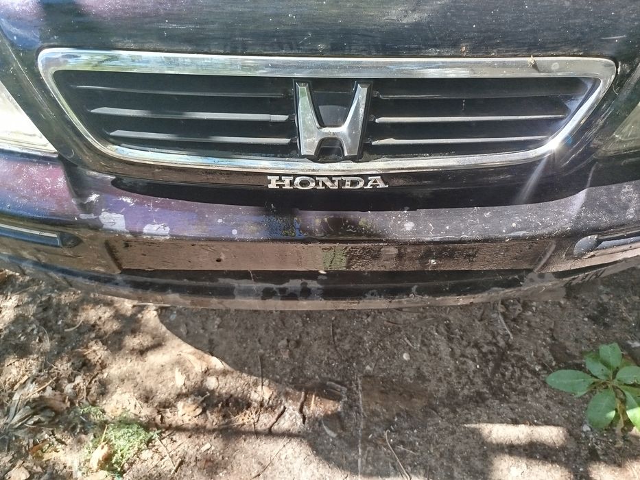 Части за Хонда акорд 97