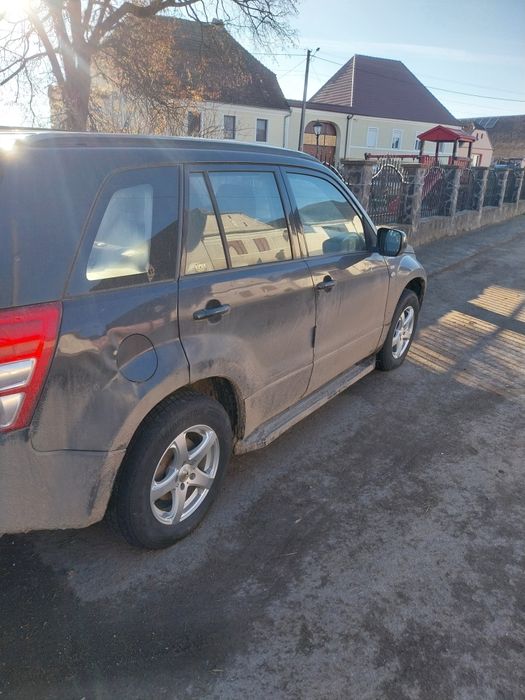 Vand Suzuki Grand Vitara