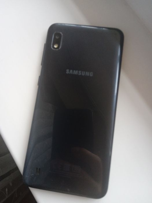 Продам телефон samsung