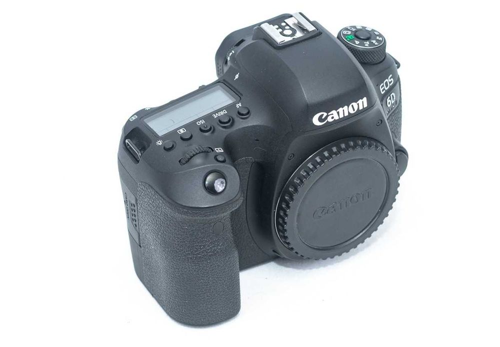 Canon EOS 6D Mark II - BODY - 43.000 de cadre - Aparat foto DSLR