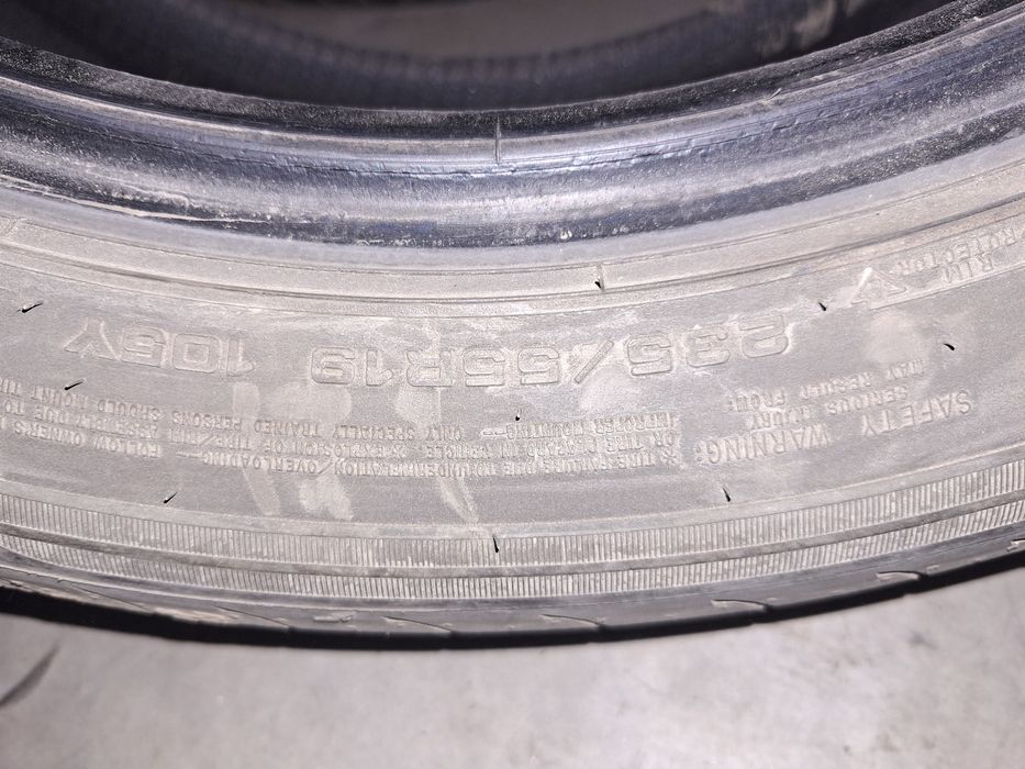 Vand set 4 anvelope Goodyear 235 55 19 extra load