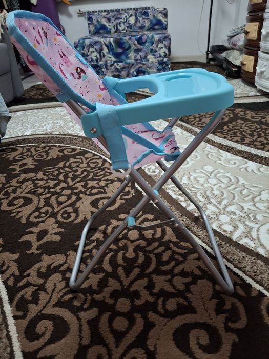 Продам стул для кормление для кукол