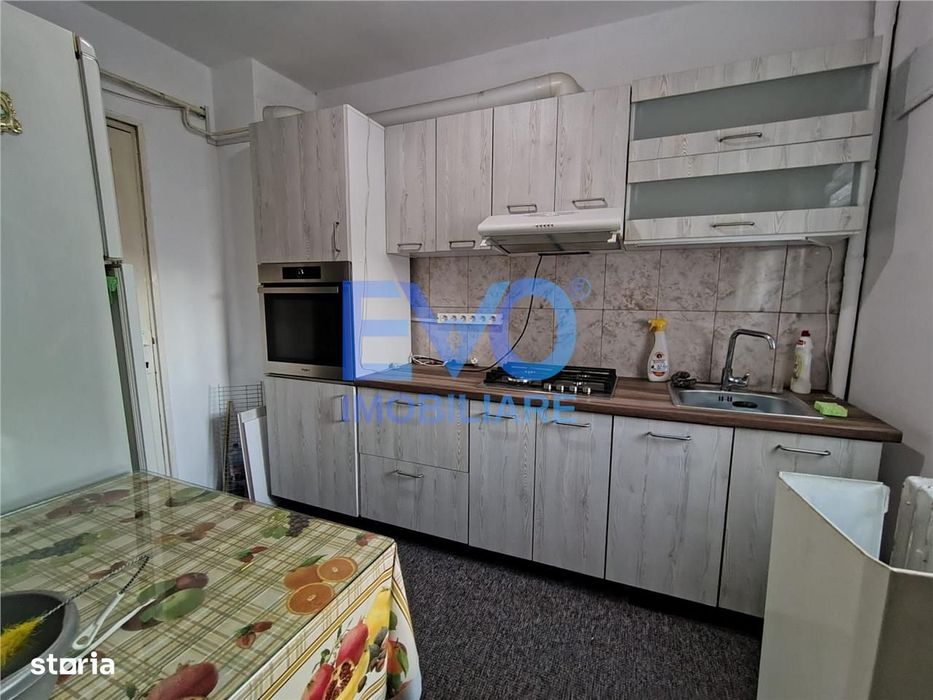 Apartament 3 camere in zona Tudor Vladimirescu