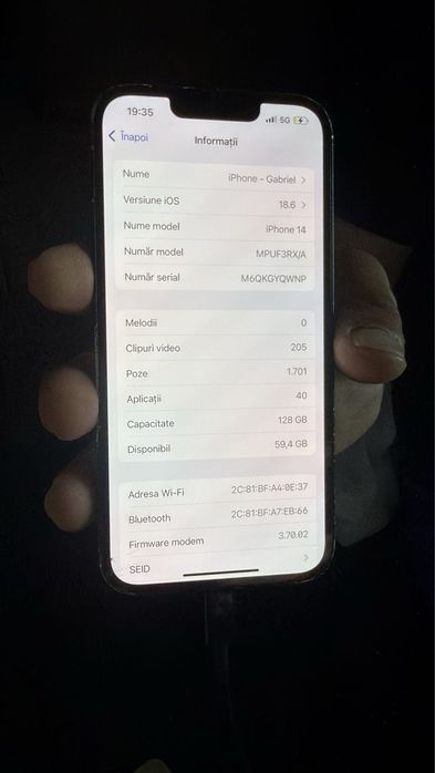 Vand iphone 14  pret fix