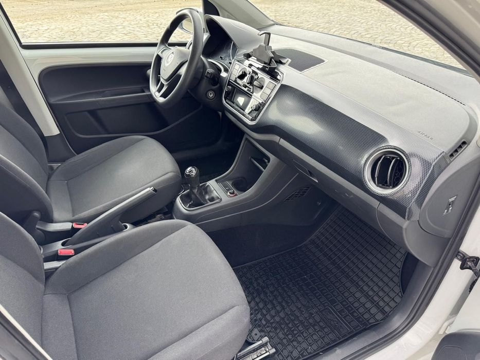 Volkswagen up! Volkswagen UP! 1.0 BMT MPI Move