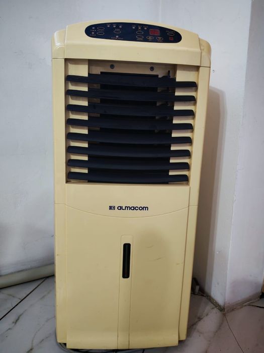 Продам кондиционер Almacom в отличном состоянии,напольный