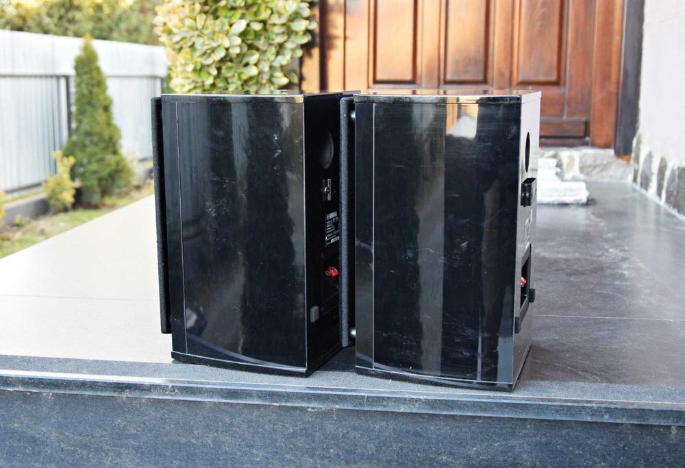 Boxe Yamaha NS-333