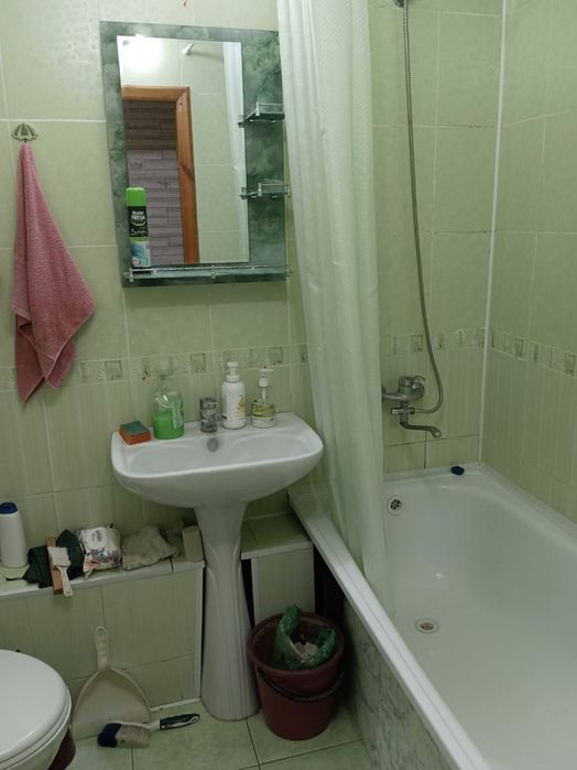 Продам 3ком улучшенной планировки район Океана.