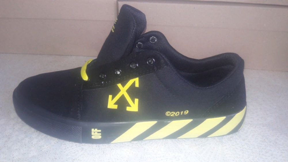 продам кеды отличного качества