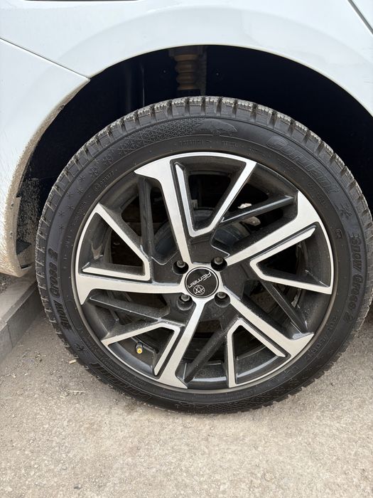 Шипы срочно 205/50/17