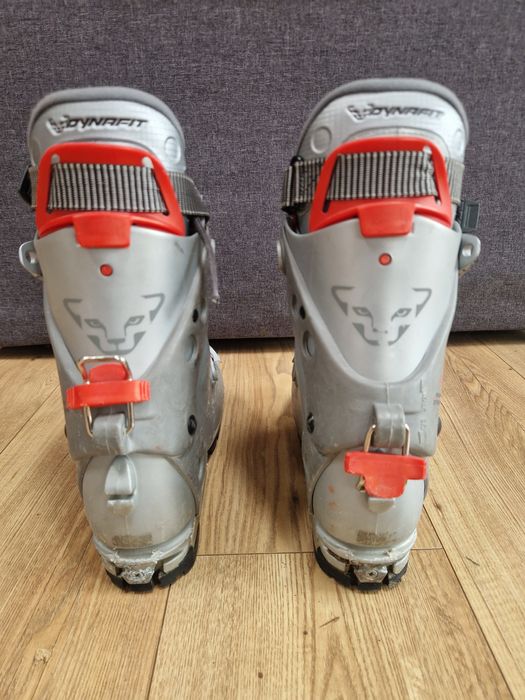 Clapari Ski de Tura/Freeride Dynafit Titan - Masura 39 (250 mm)