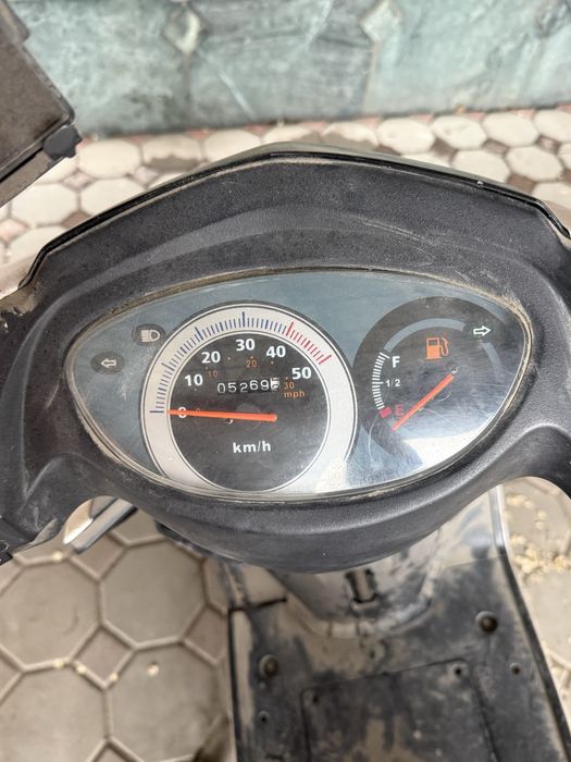 Продам мопде м 8