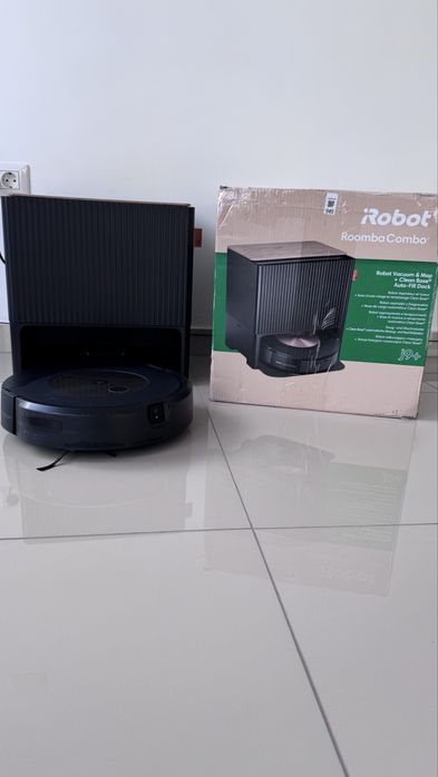 iRobot Roomba Combo j9+ Auto-Fill Clean Base, aspirare + mop, model premium, stare foarte bună